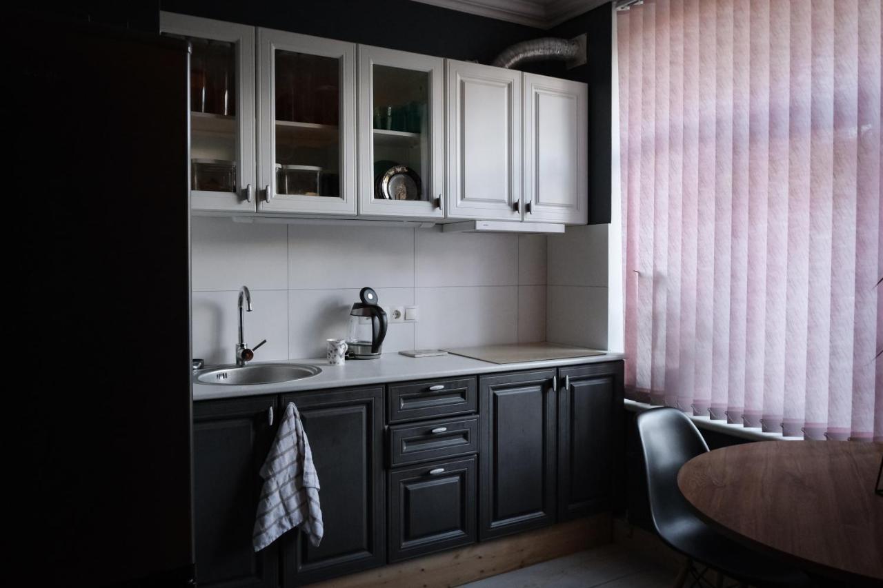 Ferienwohnung Silti, Atjaunoti Dzivokli Tuvu Centram - 1St Floor Riga Exterior foto